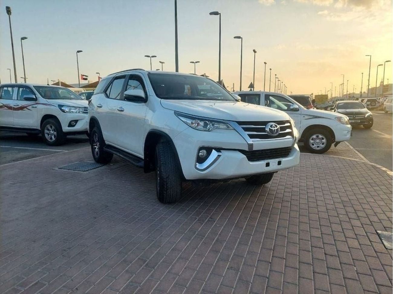 Toyota Fortuner 2.7L 4WD PETROL AUTOMATIC TRANSMISSION