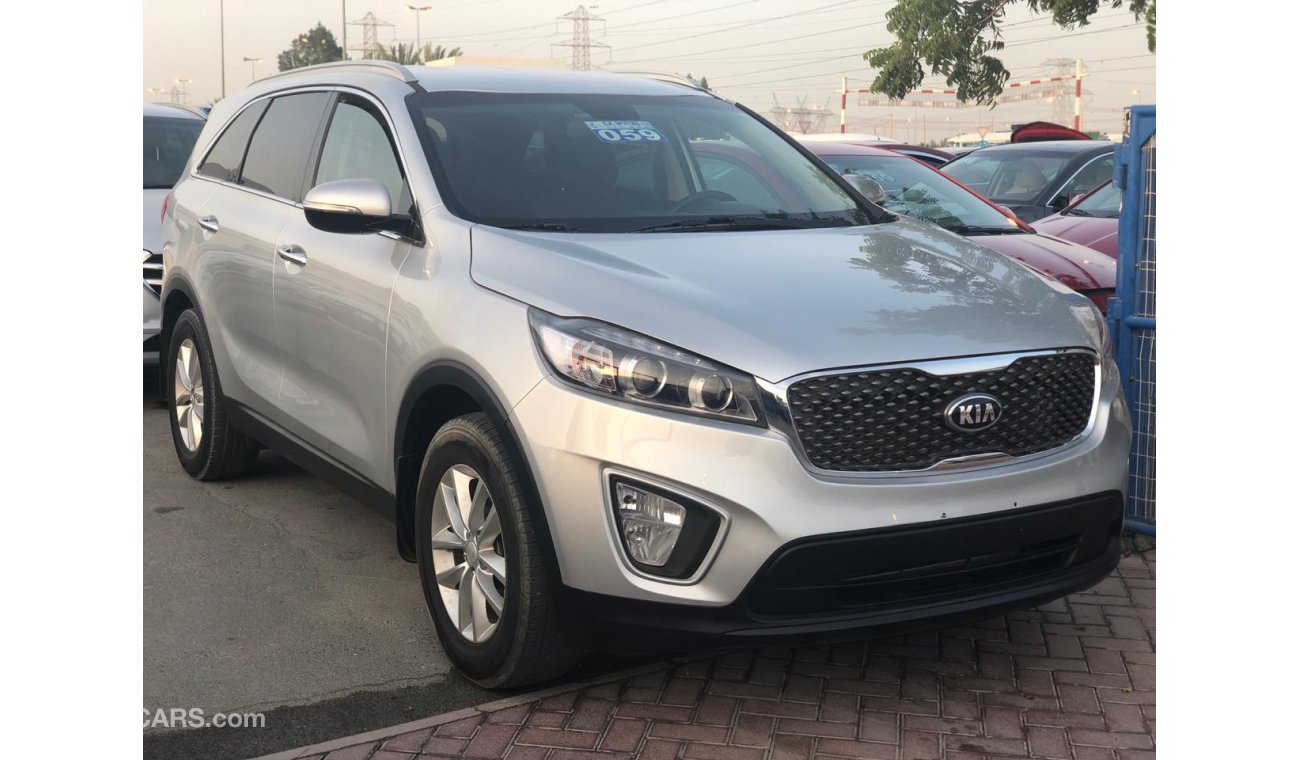 Kia Sorento 2.4L LX/L, GDI EDITION, REAR CAMERA, ALLOY RIMS 17'', POWER SEATS, REAR AC, LOW MILAGE, LOT-664