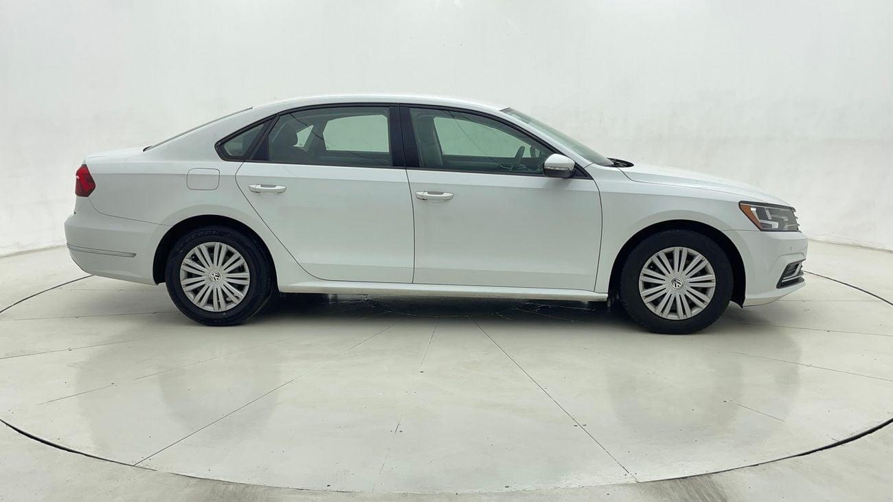 فولكس واجن باسات 2018 S | AED 635/Month | 0 DP | 30 Day Return | Warranty | Service History