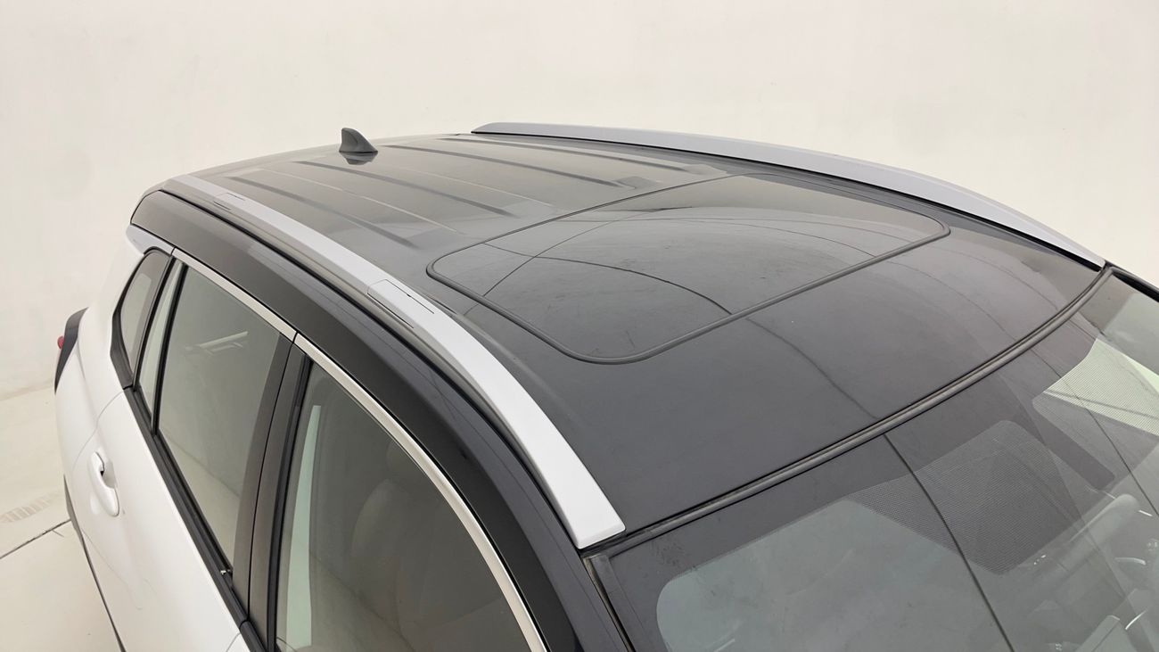 Toyota Corolla Cross GLI 1.8 | Zero Down Payment | Home Test Drive