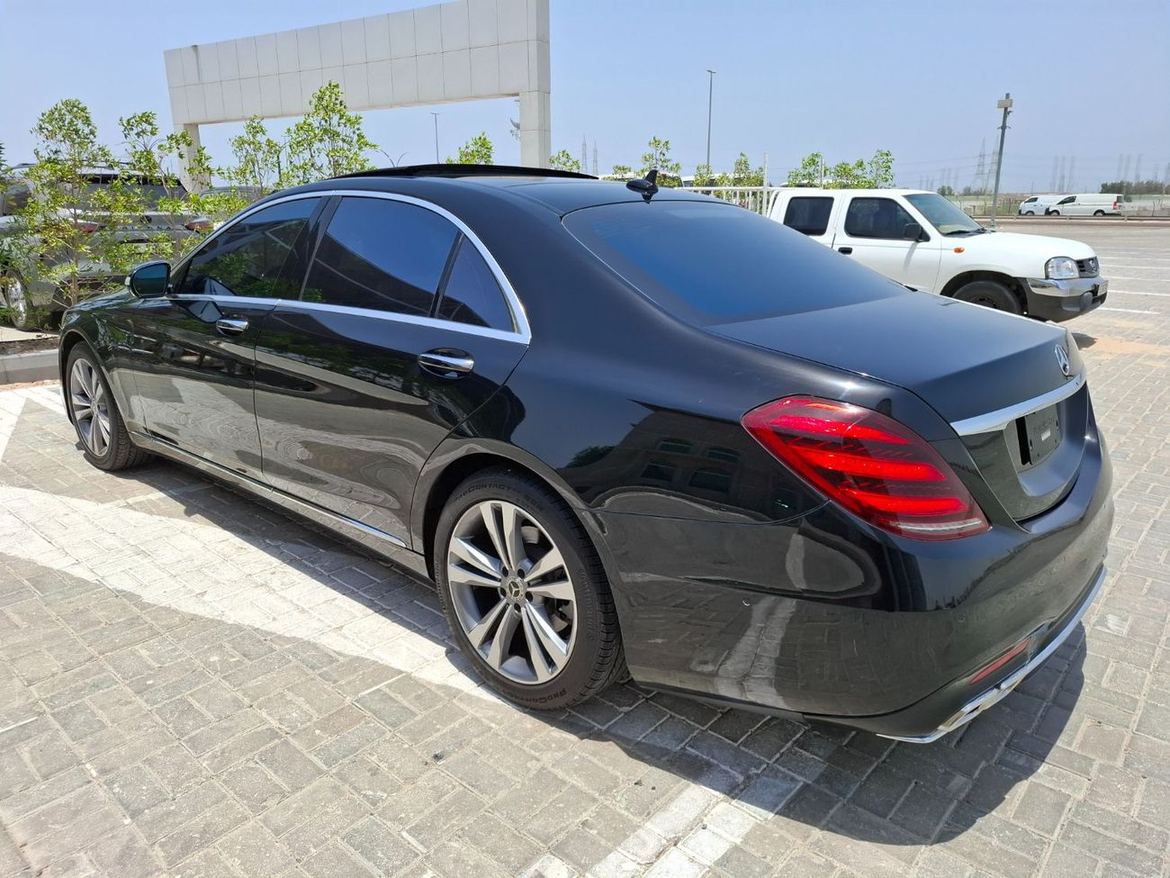 Mercedes-Benz S 450 Std 3.0L Mercedes-Benz S450 L full option  2018