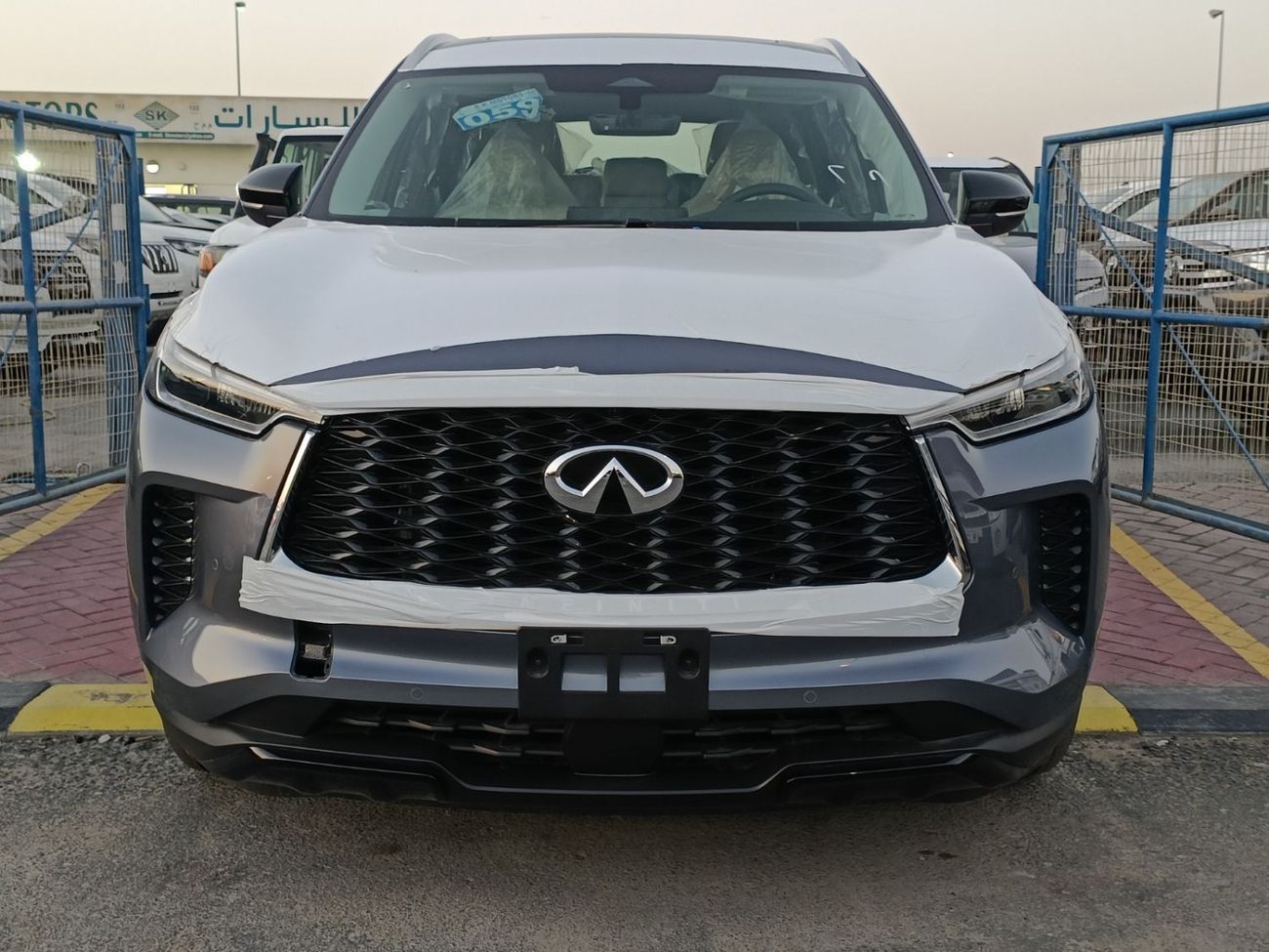 Infiniti QX60 3.5L V6 A/T / CLIMATE PACKAGE ( FOR EXPORT ONLY)
