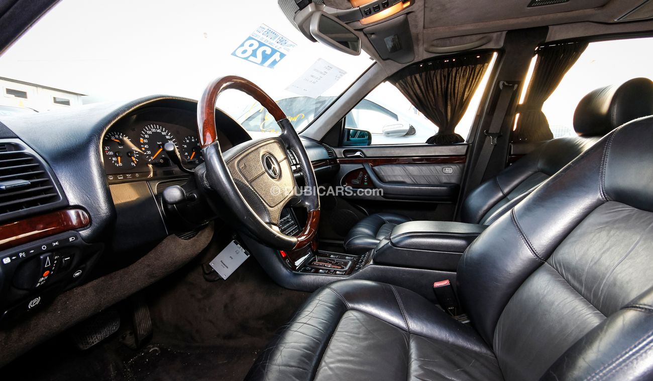 مرسيدس بنز S 600 L