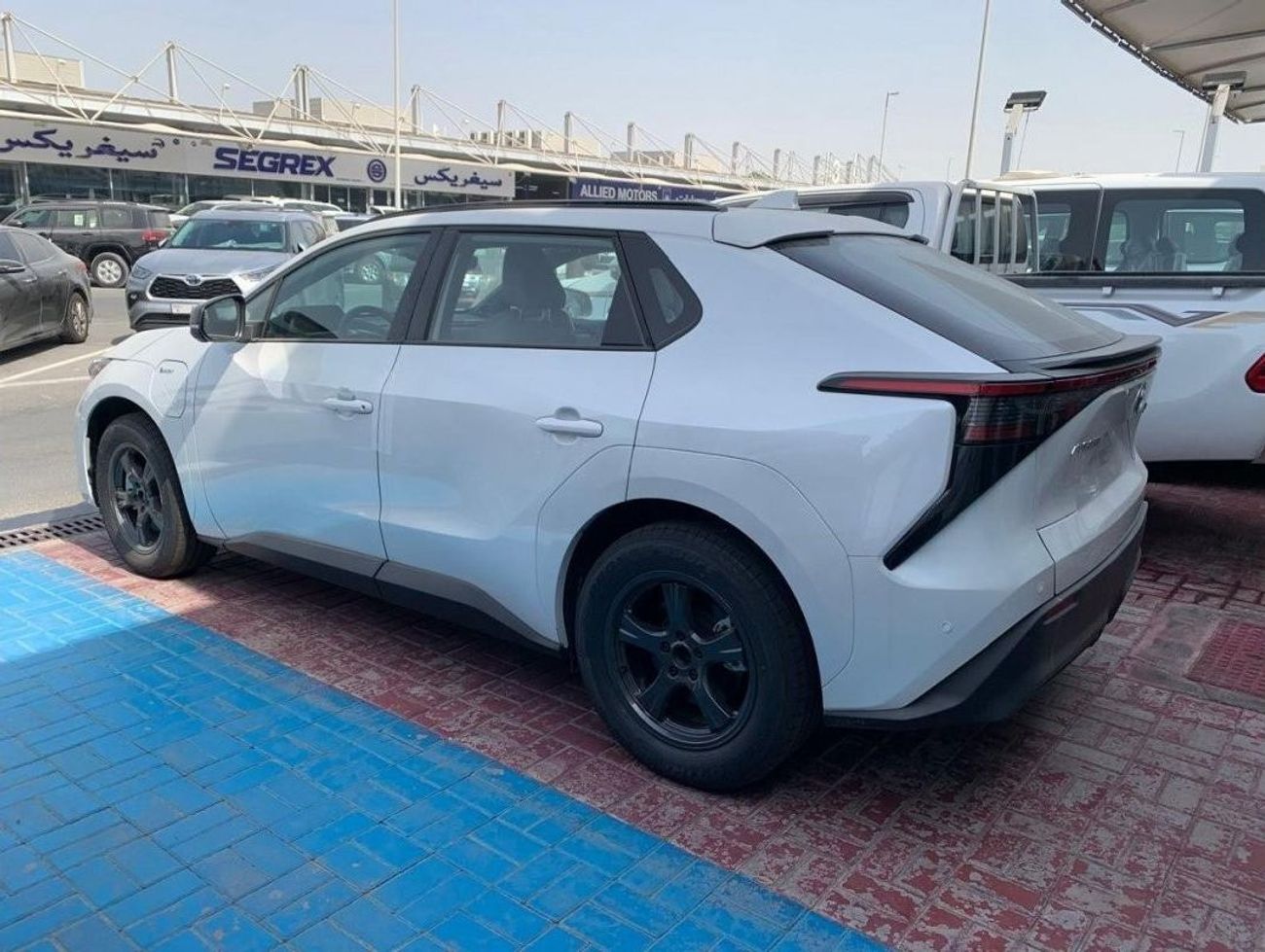 تويوتا bZ4X TOYOTA BZ4X EV 615 MAX RANGE