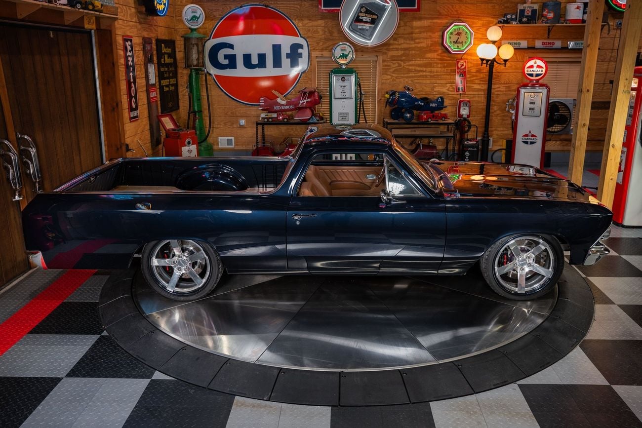 شيفروليه إل كامينو 383 V8, Roadster Shop Chassis, Built for Rusty Wallace Pro Touring Restomod