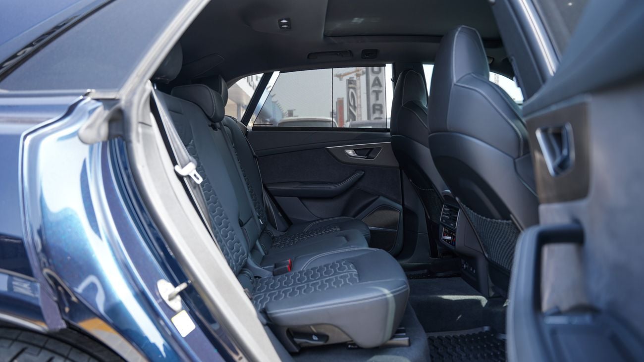 أودي RSQ8 PERFORMANCE
