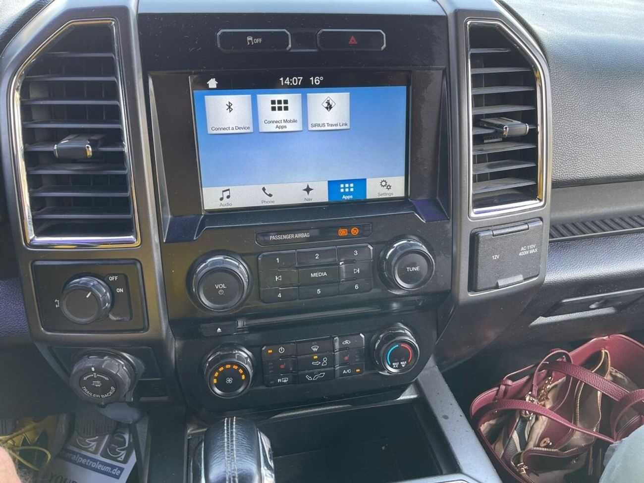 Ford F 150 XLT Sport Pack Super Cab 5.0L (396 HP) LOWEST MILEAGE ANYWHERE !!!