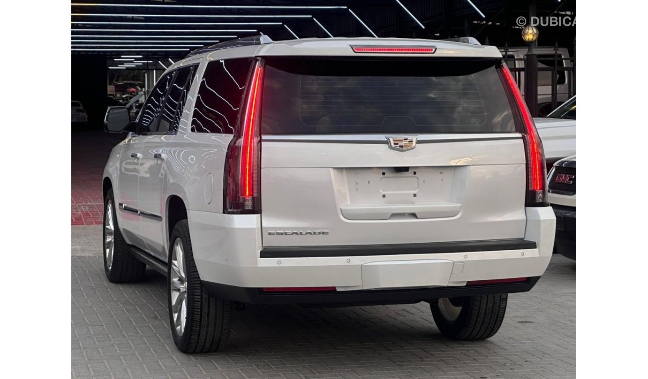 Cadillac Escalade ESV Platinum