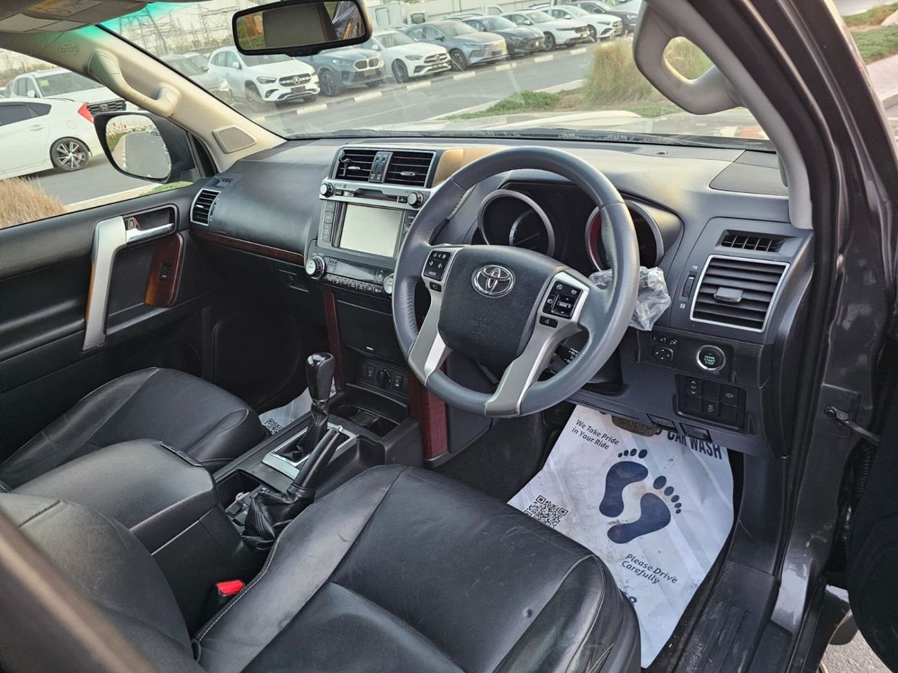 Toyota Prado VX 2.8L LHD V4 Diesel engine Grey Color Automatic transmission 4WD 7 Seater 5 Doors