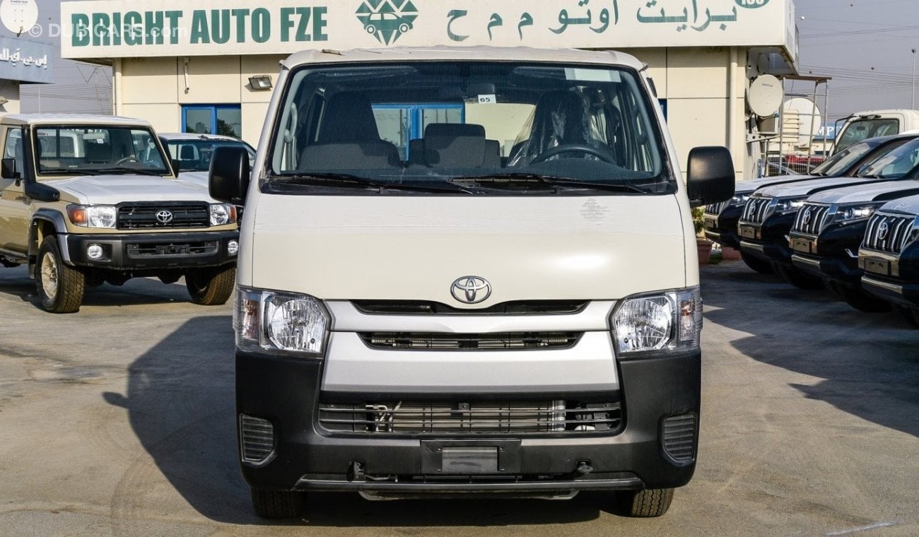 Toyota Hiace Toyota Diesel 15 Seats **2021** Power window