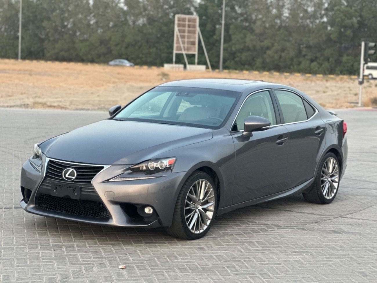Lexus IS 200 MODEL 2016 car perfect condition inside perfect condition inside and outside
