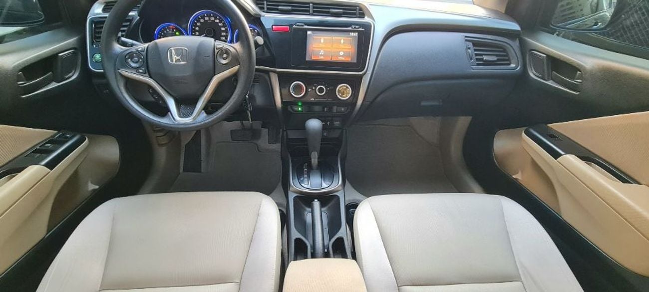 Honda City HONDA CITY 2014 GCC VERY CLEAN