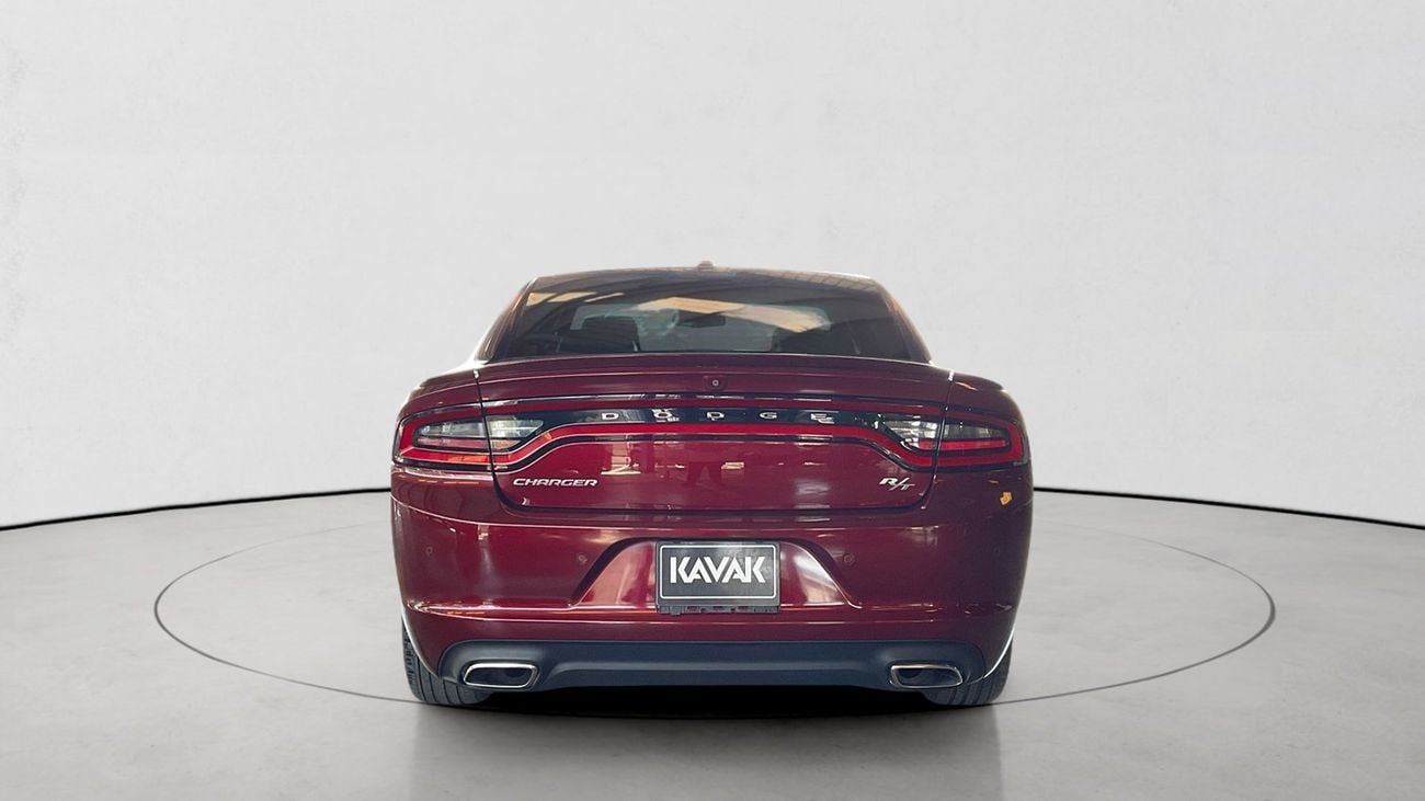 دودج تشارجر 5.7 R/T HIGHLINE AUTO | شامل الضمان | 0 ﺪﻔﻋﺓ ﺃﻮﻟﻯ