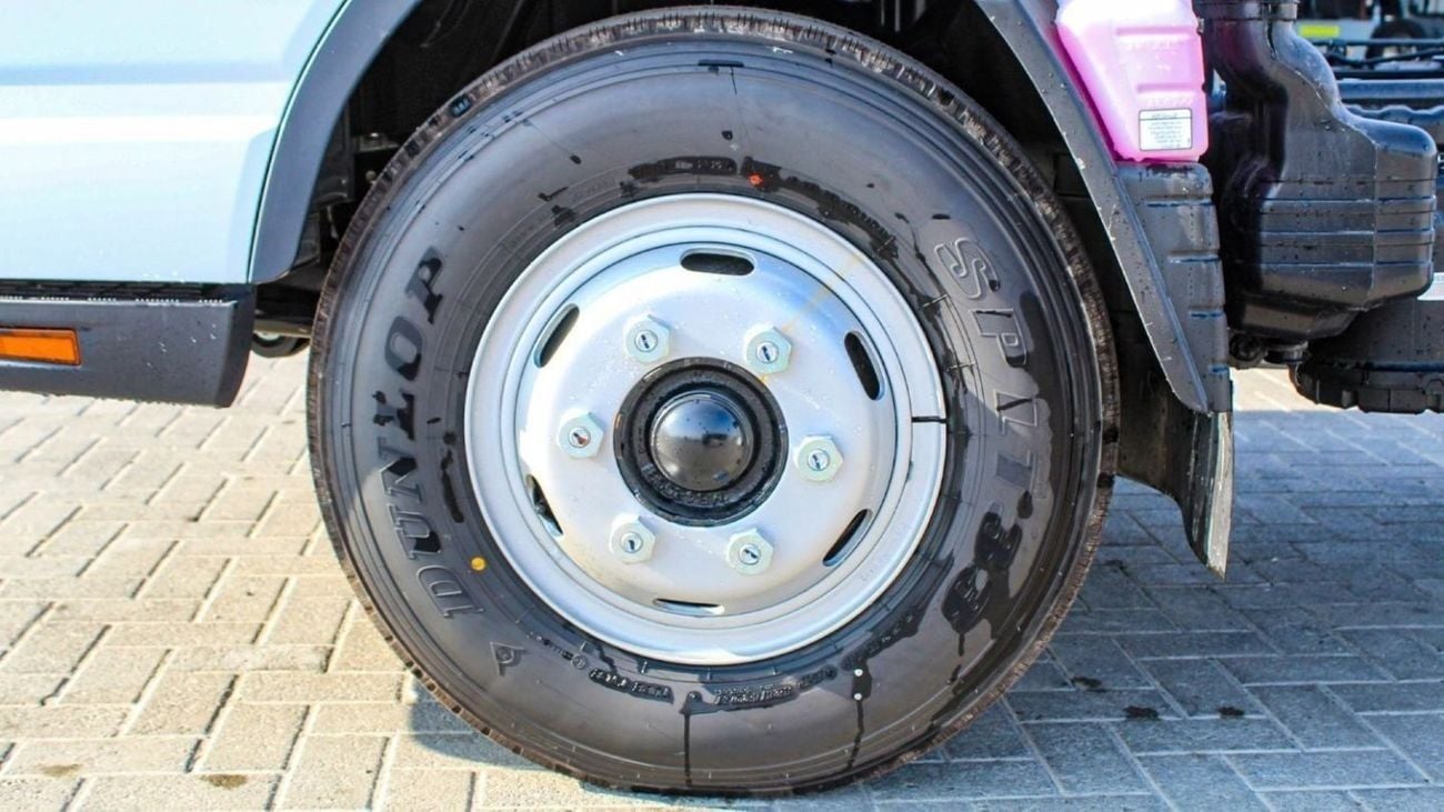 Mitsubishi Fuso Canter CANTER 4.2L 2024