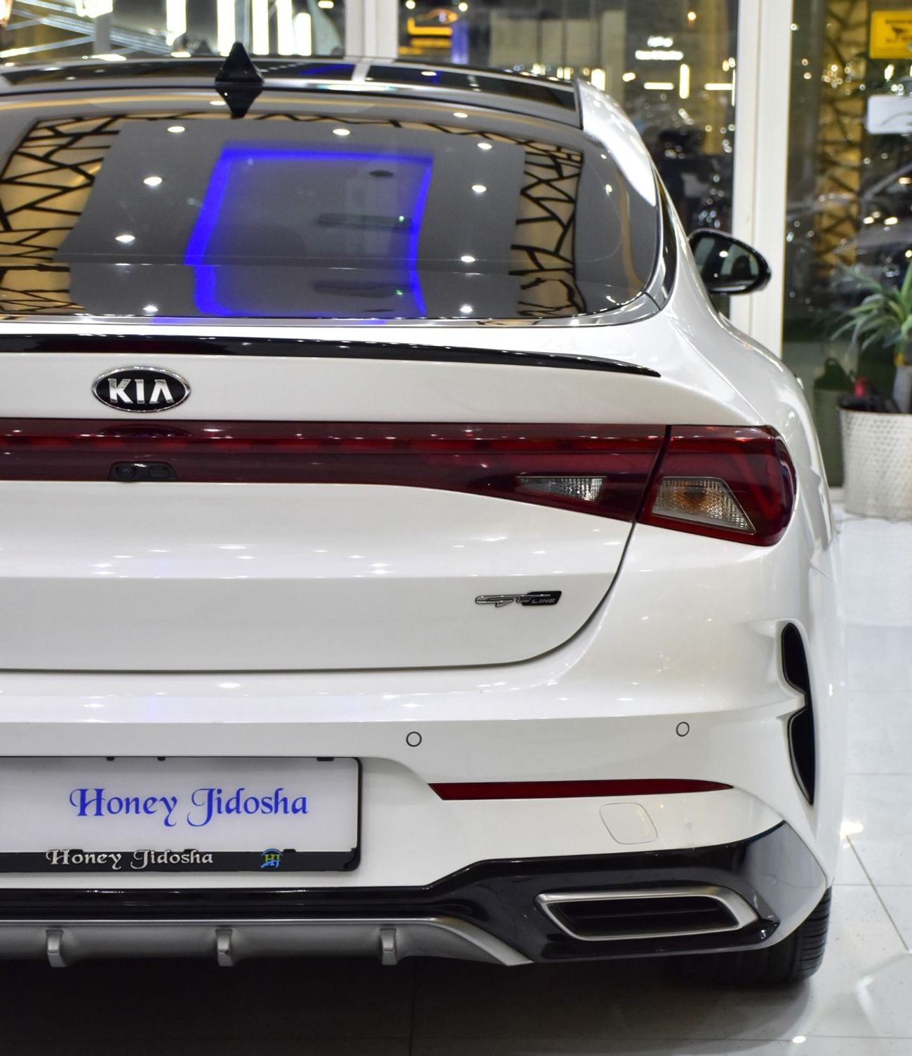 Kia K5 EXCELLENT DEAL for our KIA K5 GT-Line ( 2021 Model ) in White Color GCC Specs