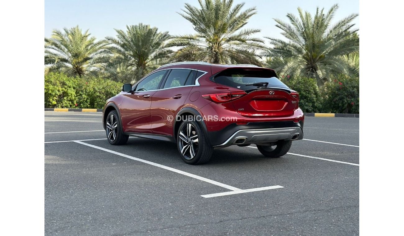 إنفينيتي QX30 Gcc