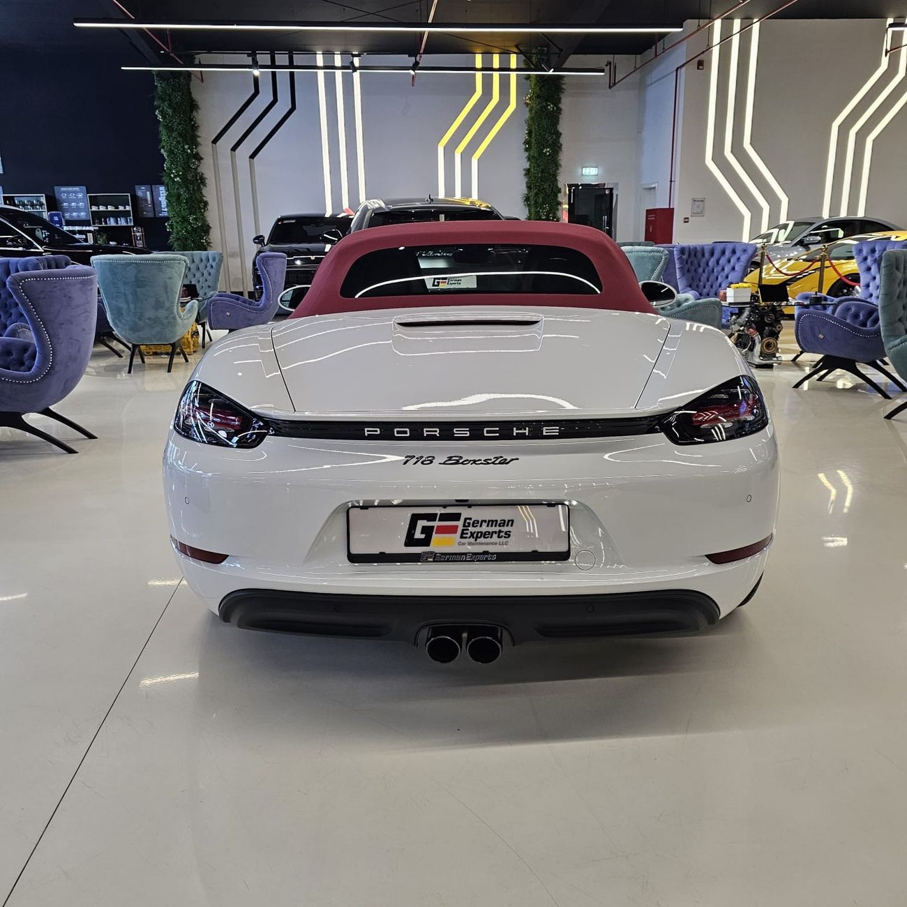 Porsche 718 Boxster BOXTER 2024 GCC /DEALER WARRANTY