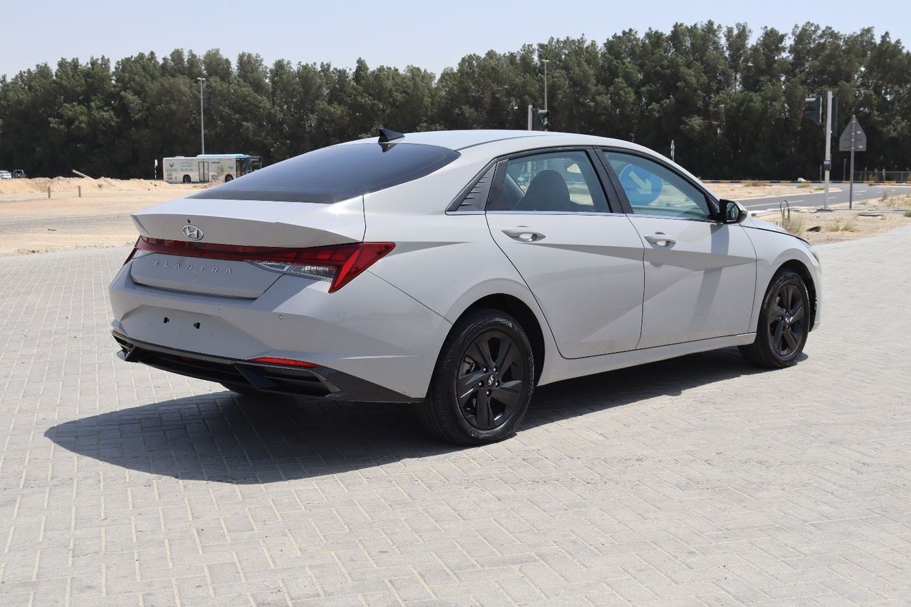 Hyundai Elantra Smart 1.6L