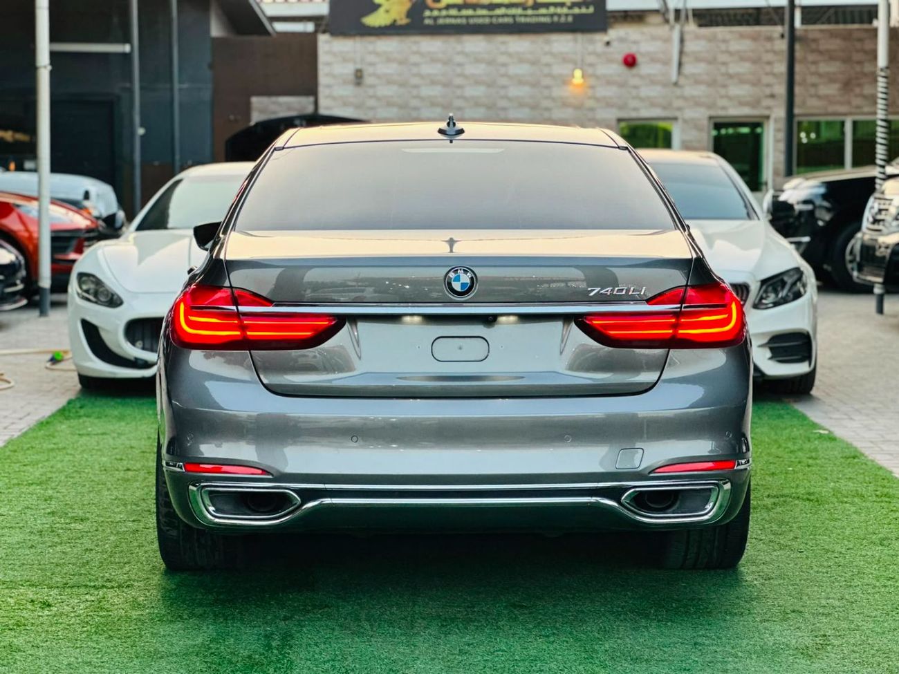 بي أم دبليو 740Li PURE EXCELLENCE