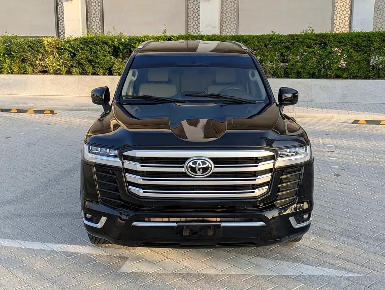 تويوتا لاند كروزر GXR Facelifted | V6 4.0L | GCC Specs | Full Option | Excellent Conditi