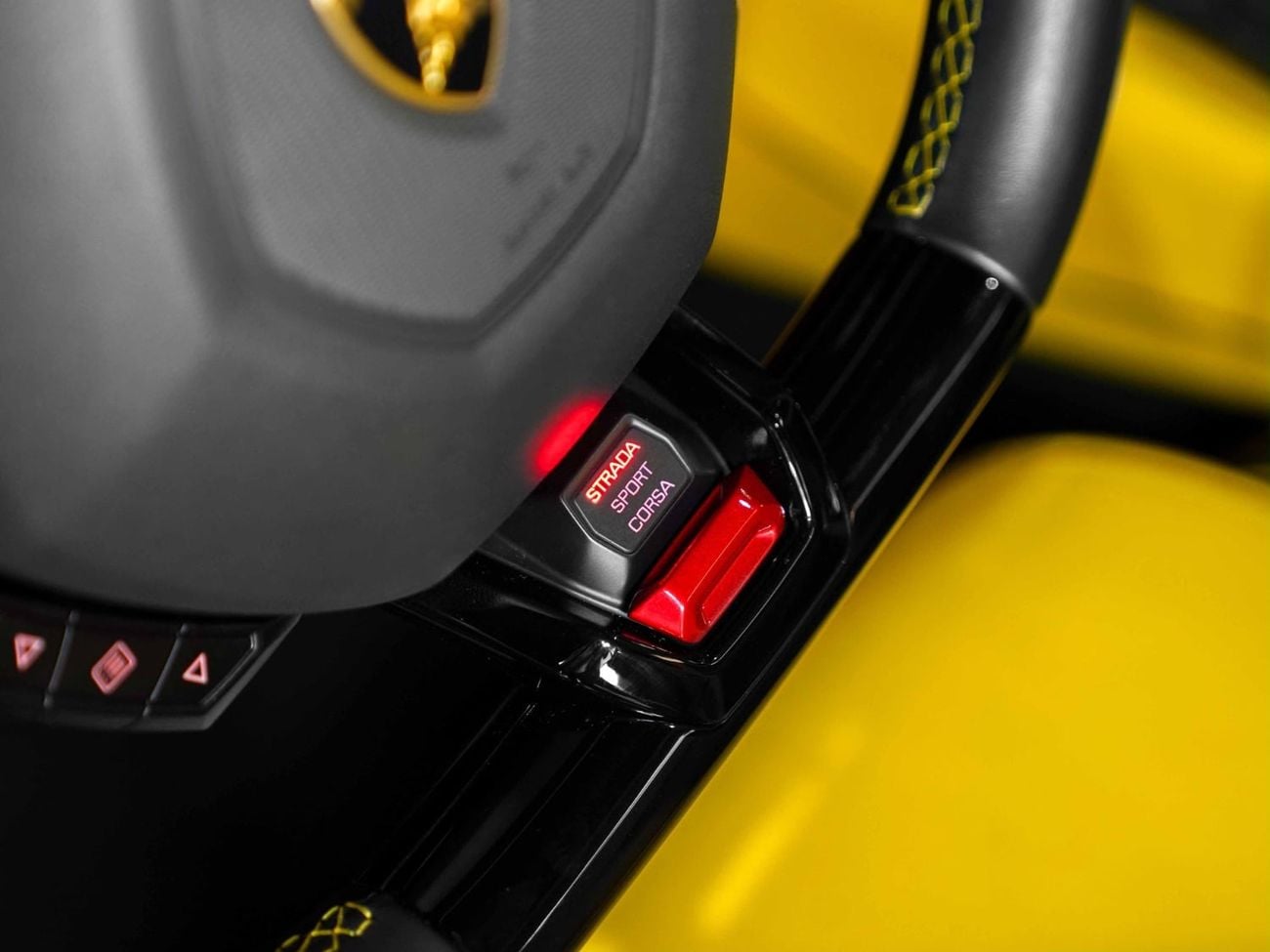 Lamborghini Huracan EVO SPYDER