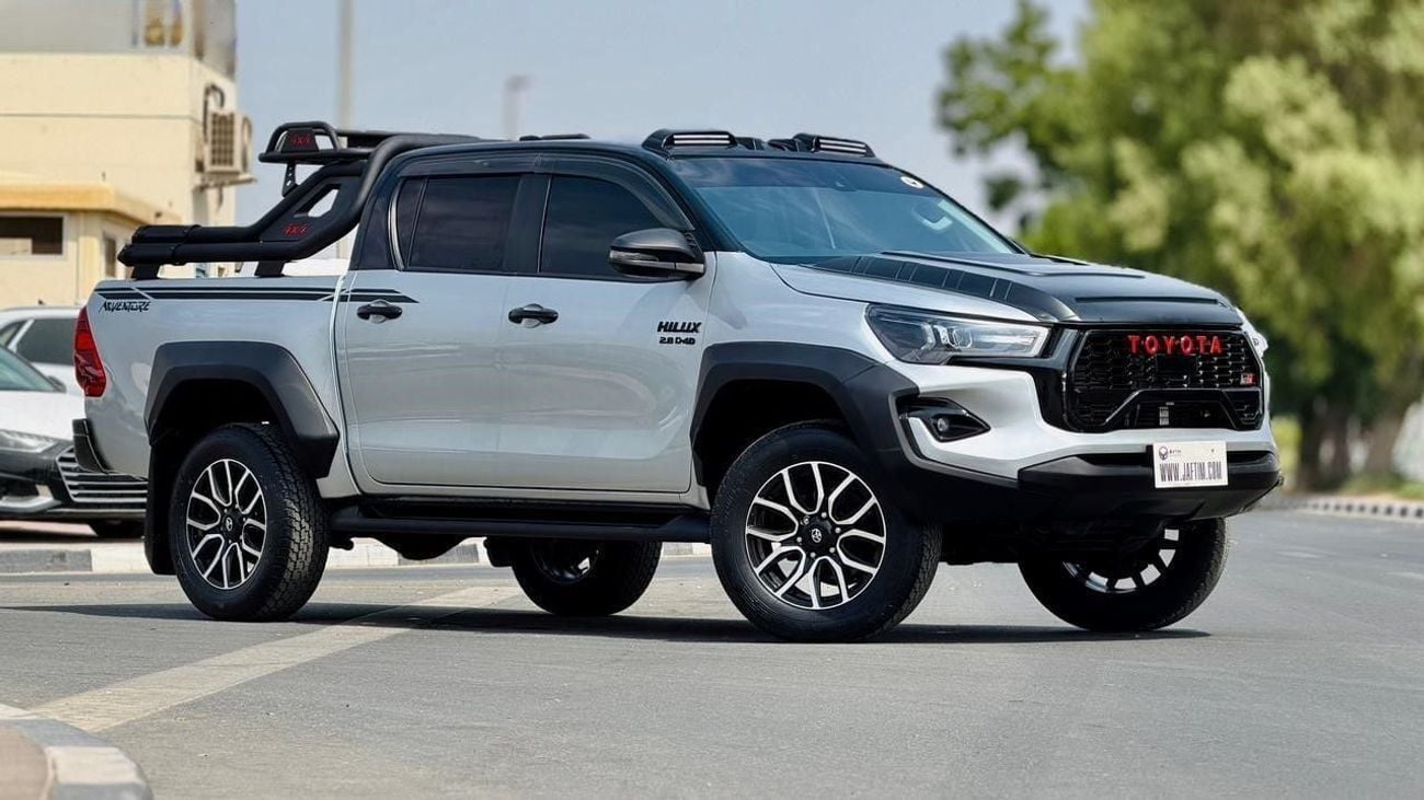 Toyota Hilux GR SPORTS BODY KIT INTALLED | POWER SEATS | 2.8L DIESEL ENGINE | AUTO | 2023