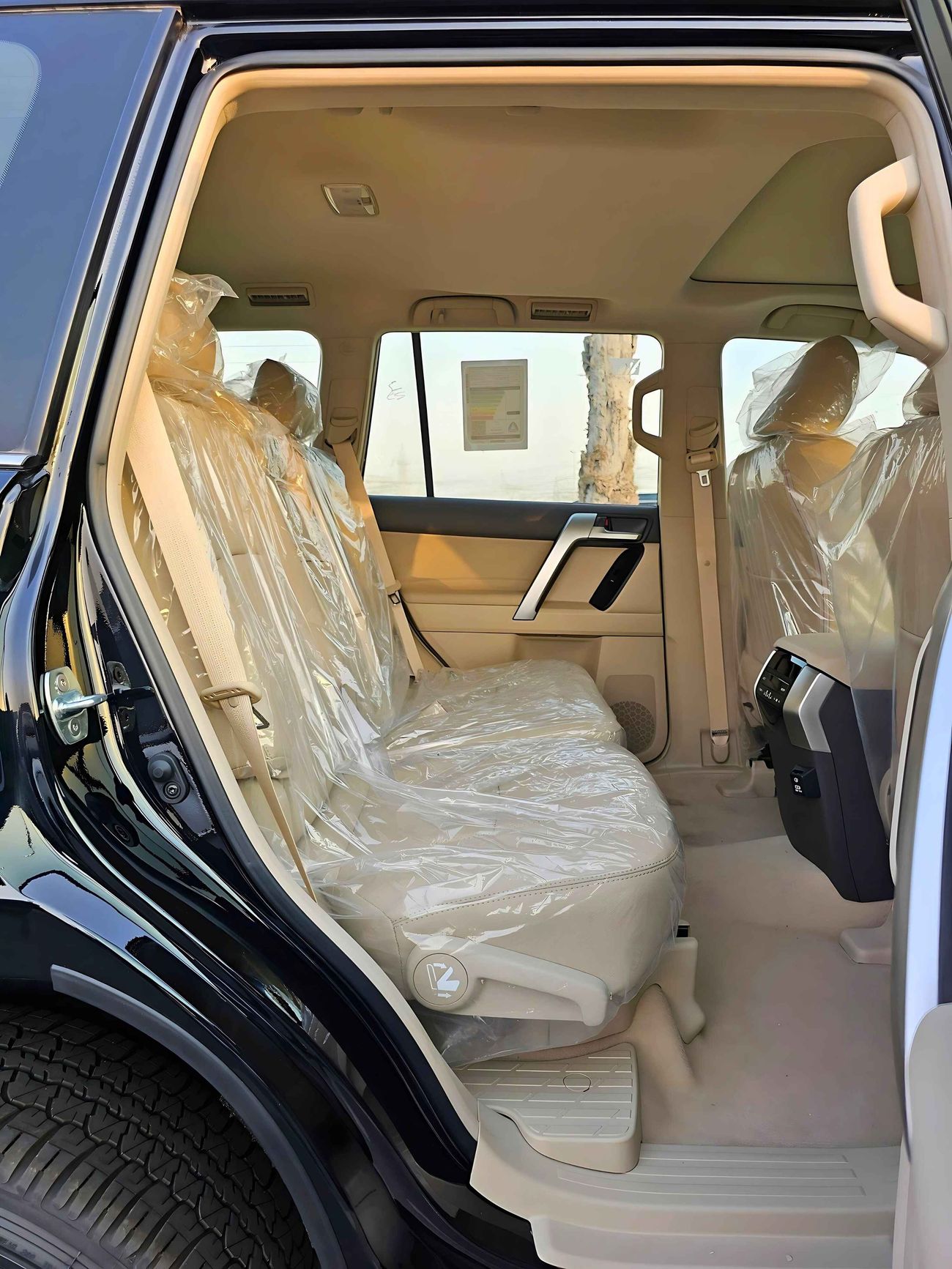 تويوتا برادو VX1 / 4.0L V6 / AUTO A.C / DRIVER POWER SEAT / WOOD INTERIOR (CODE# PSR40VX1)