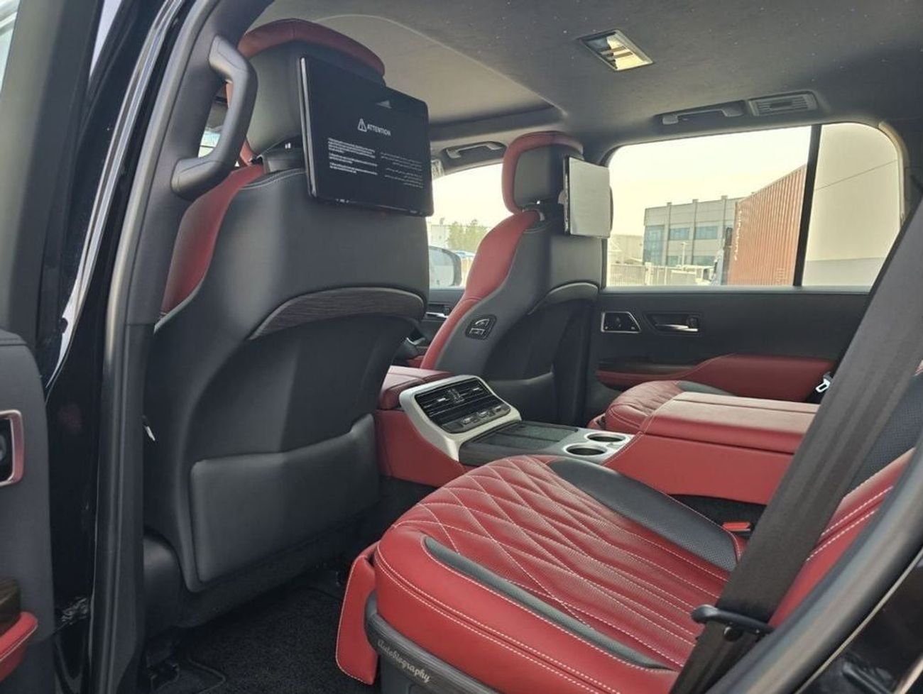 تويوتا لاند كروزر VX 3.5L PETROL A/T WITH MBS AUTOBIOGRAPHY VIP 4 SEAT AND ROOF STAR LIGHT