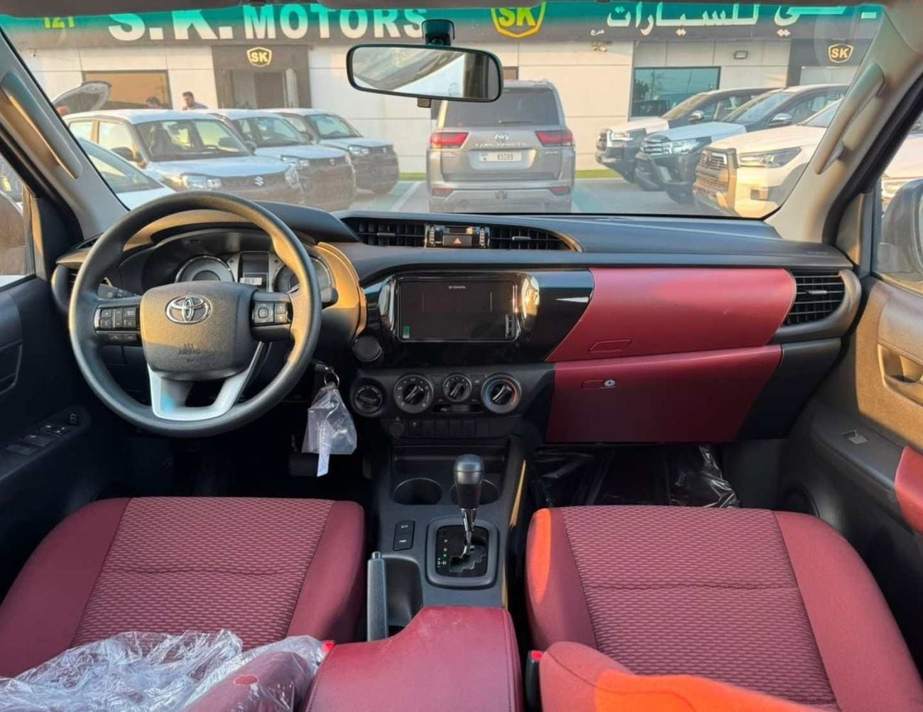 Toyota Hilux GLX DOUBLE CABIN || 2.7L PETROL A/T 4WD / MANUAL AC / FR&RR CHROME BUMPERS WITH HUK (CODE # HPAME)