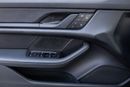 Porsche Taycan Porsche Taycan 2024 GCC | Battery Warranty