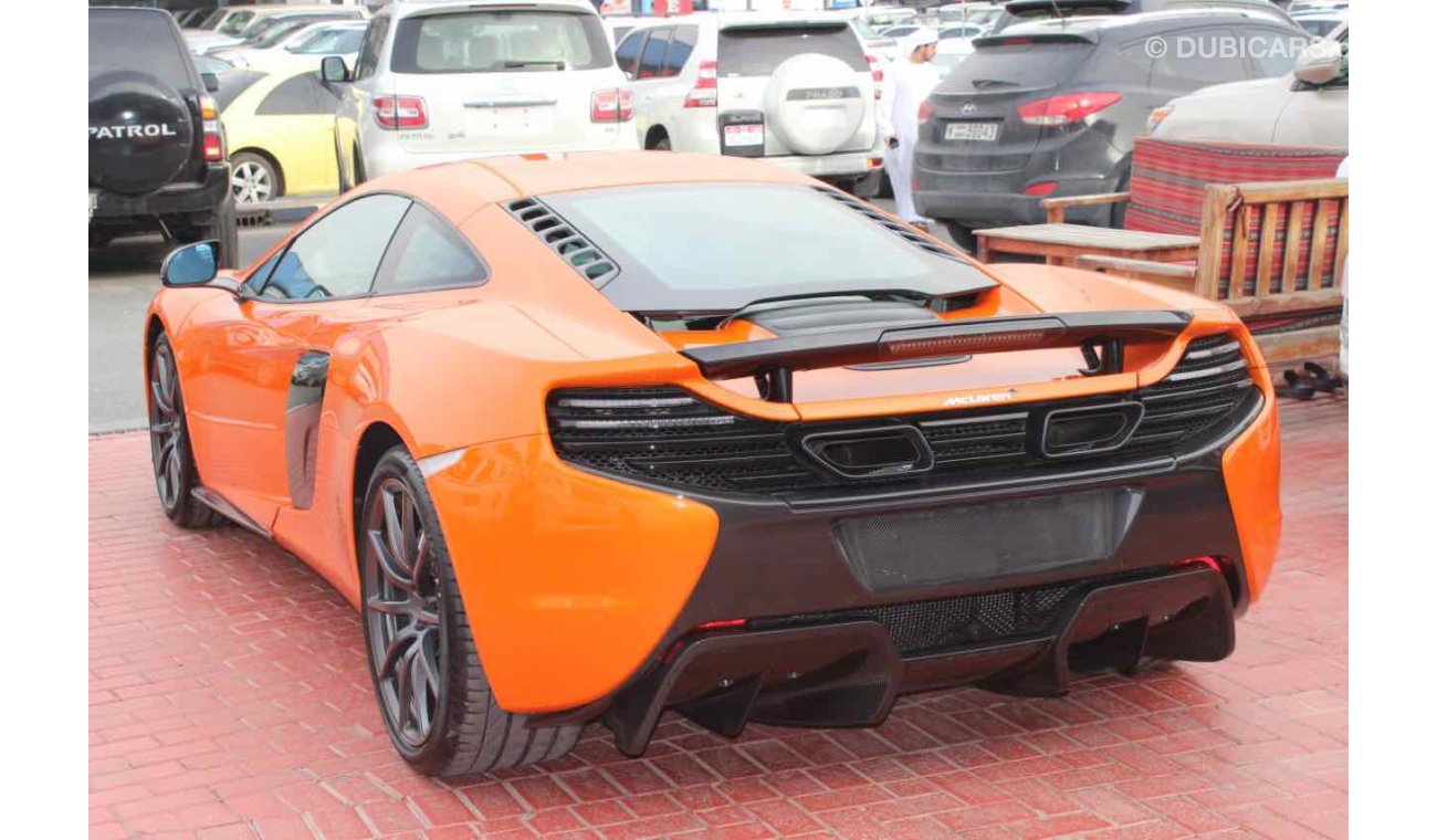 McLaren 650S