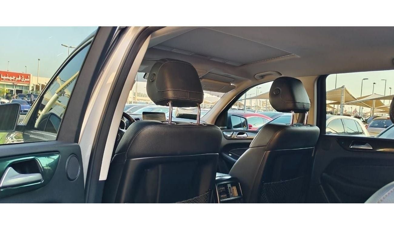 Mercedes-Benz GLS 450 2017 Mercedes-Benz GLS-Class, 450 4Matic