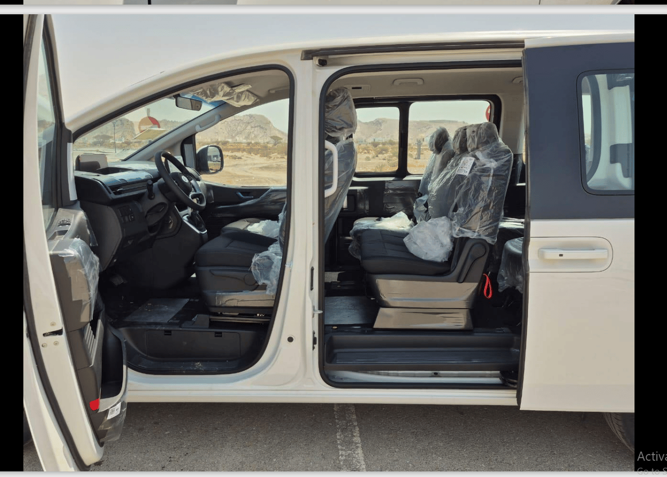 Hyundai Staria Hyundai Staria 3.5L 11-Seater (D) Petrol