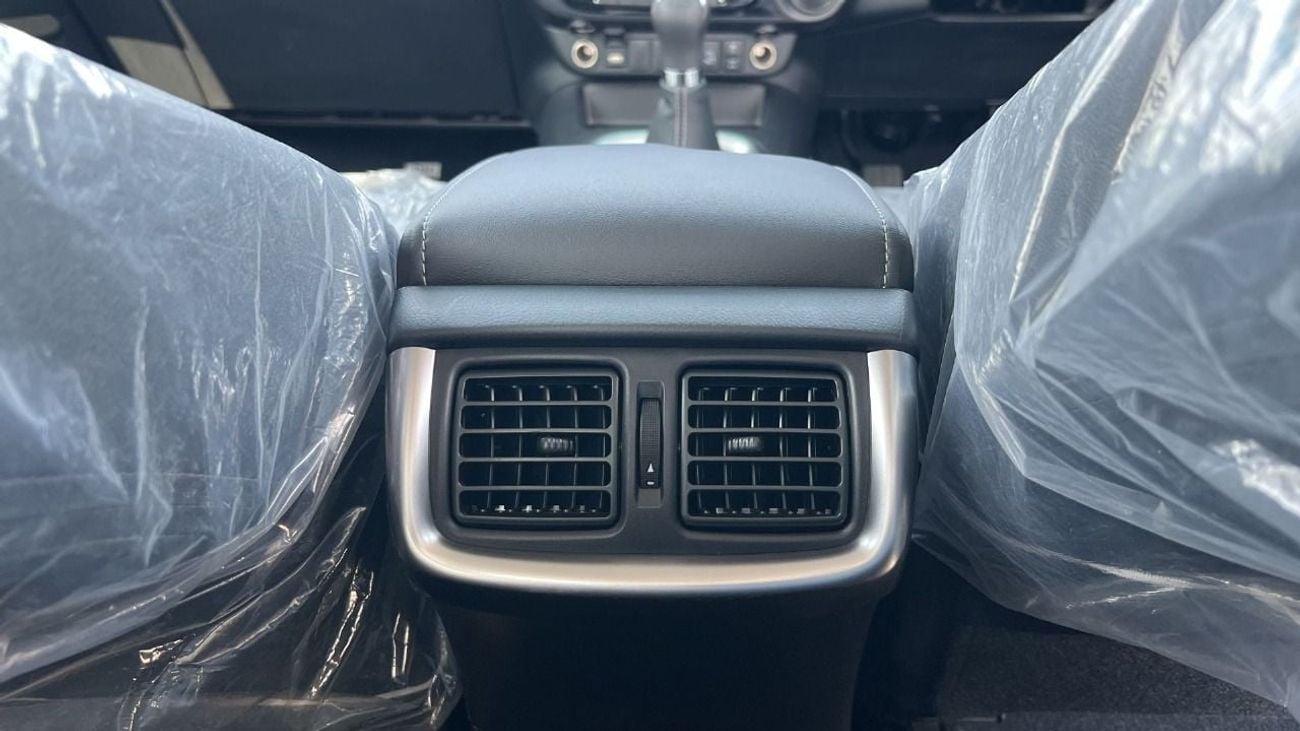 تويوتا هيلوكس S GLX 2.8L 4WD M/T