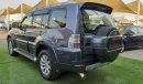 Mitsubishi Pajero Gulf No. 1 leather rear wing opening