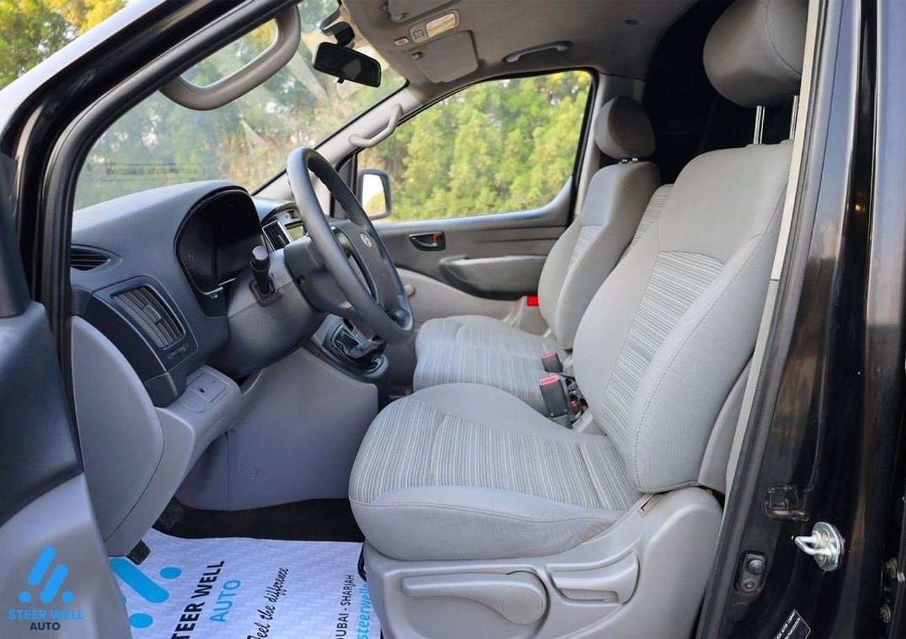 Hyundai H-1 Cargo Van 2.5L RWD / Diesel MT / Like New Condition / Lowest Price / Book Now!