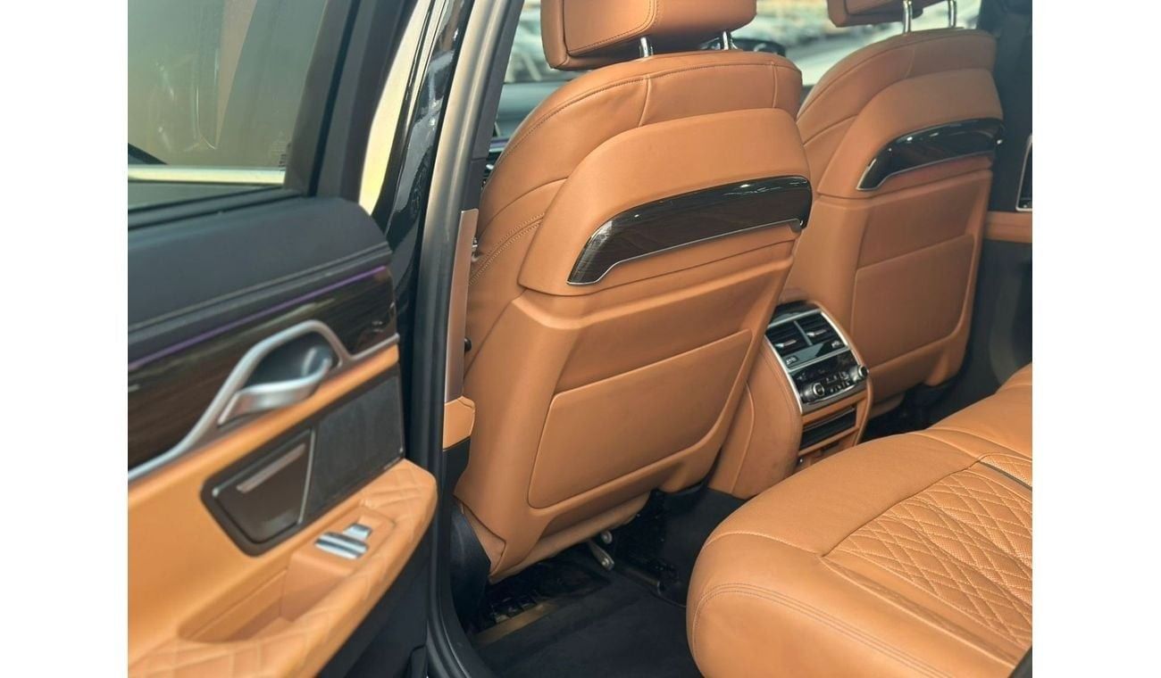 بي أم دبليو 730Li BMW 730 d Xdrive 2021 Korean Specs