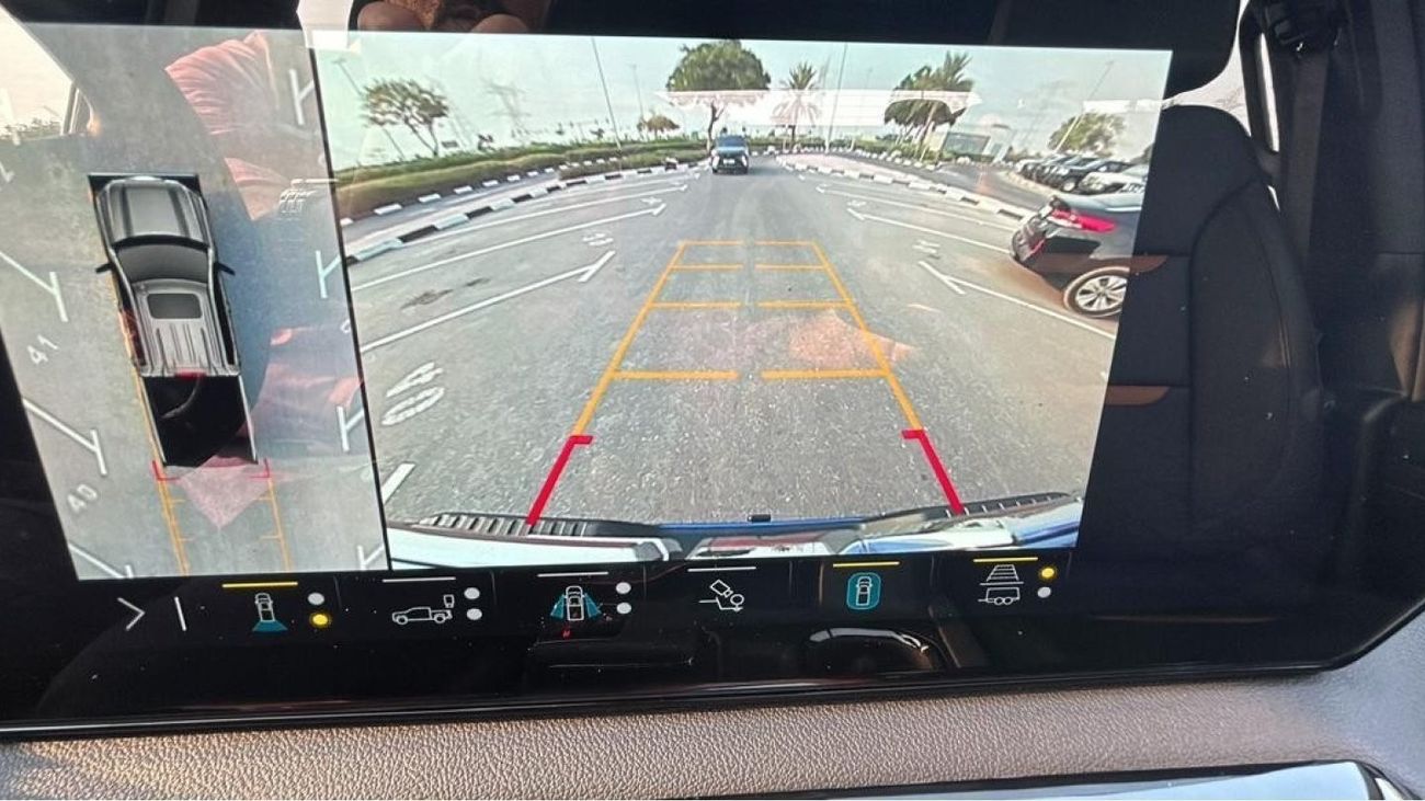 GMC Sierra AT4 6.2L V8 GCC AGENCY WARRANTY TILL DEC 2026