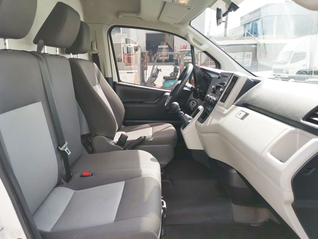Toyota Hiace GLS - High Roof