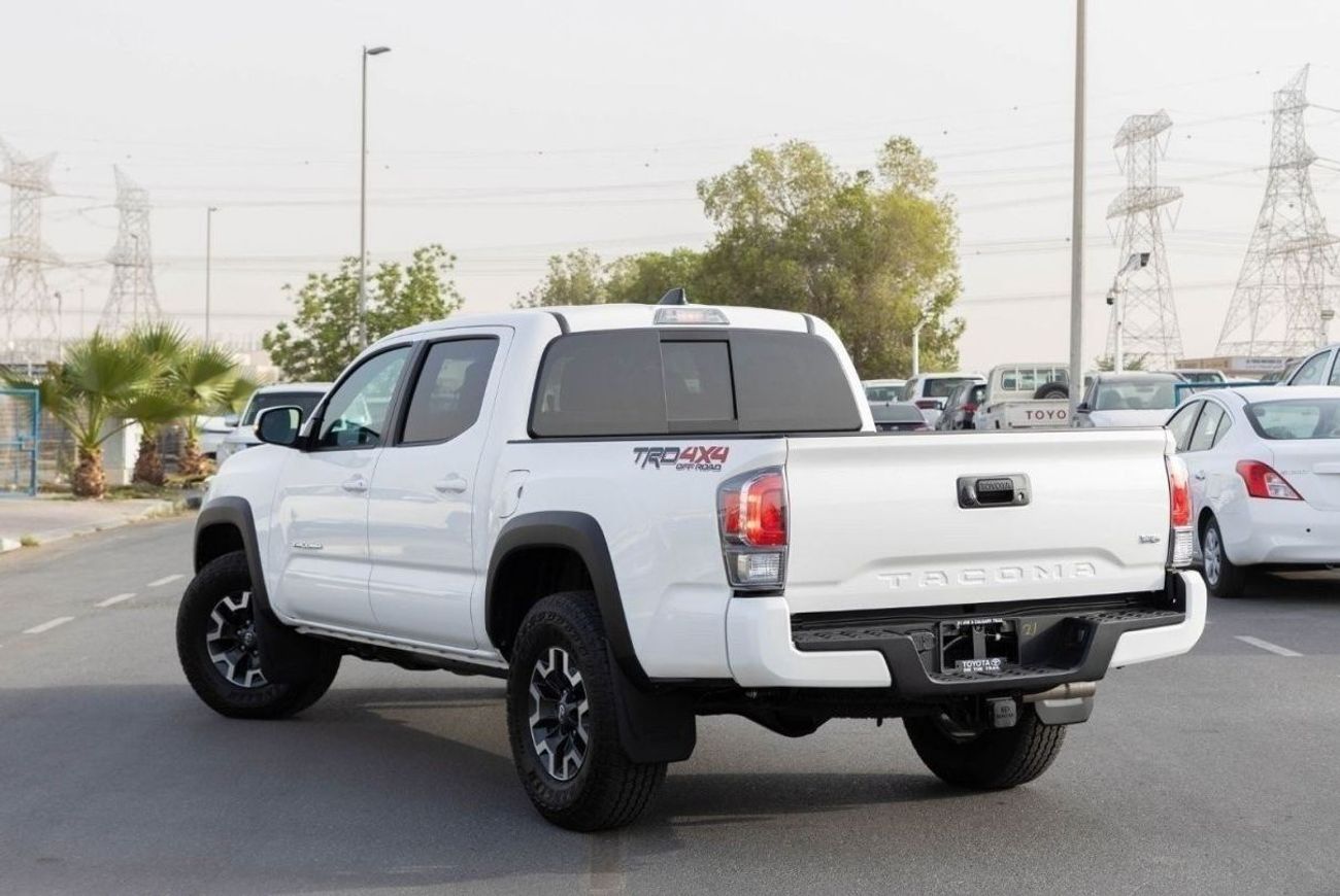 Toyota Tacoma 2022 Toyota Tacoma 3.5 TRD Sport- White inside Black | Export Only