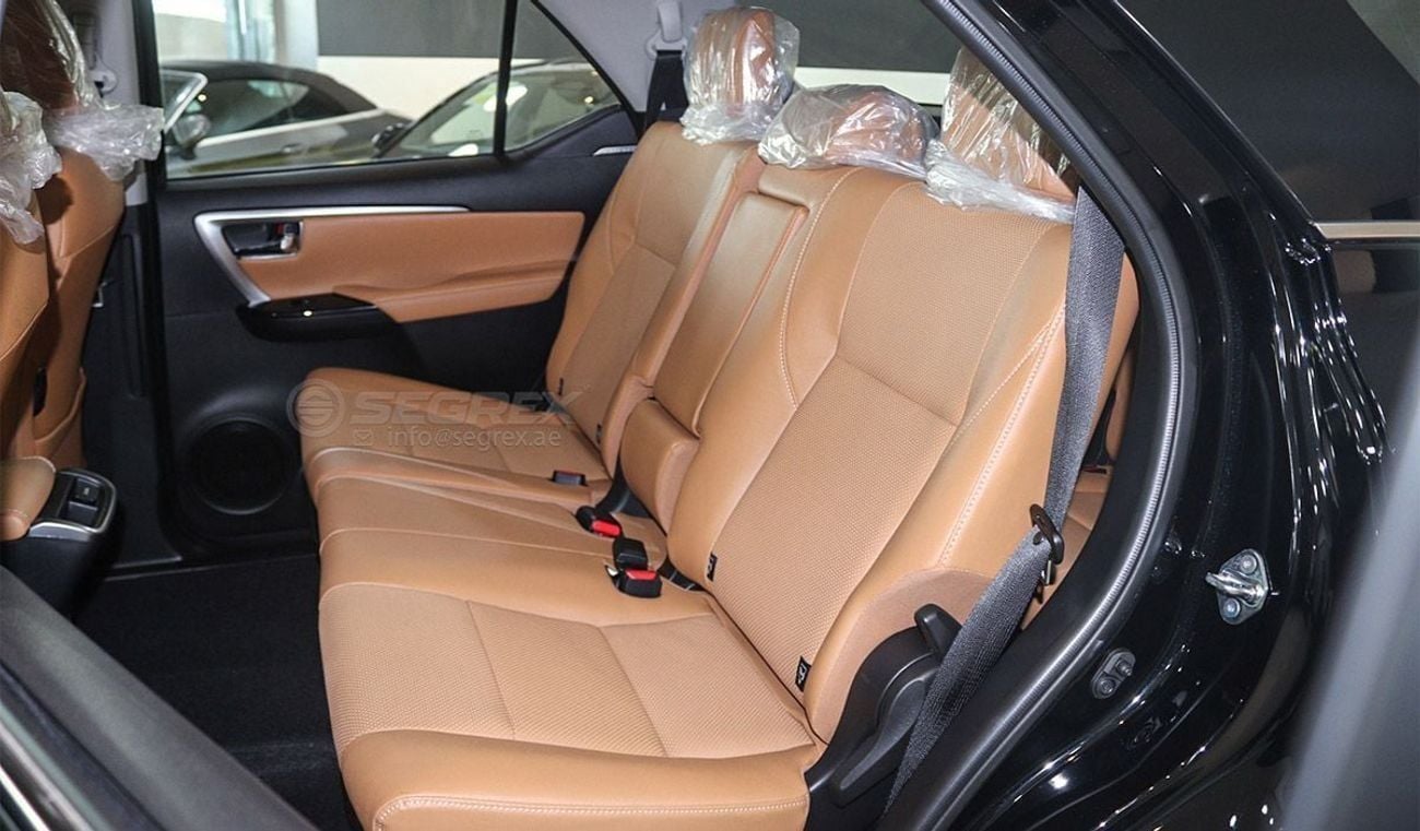 Toyota Fortuner 2025 Model Toyota Fortuner, 4.0L Petrol 4WD 6A/T