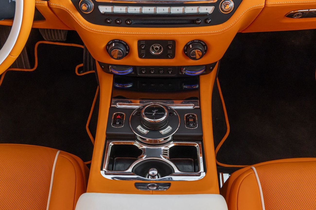 رولز رويس واريث Rolls Royce Wraith Black Badge Kit - GCC - 2014 Perfect Condition