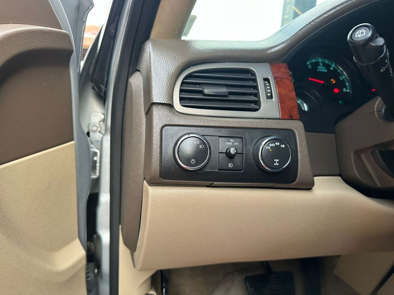 Chevrolet Tahoe 2LT 5.3L