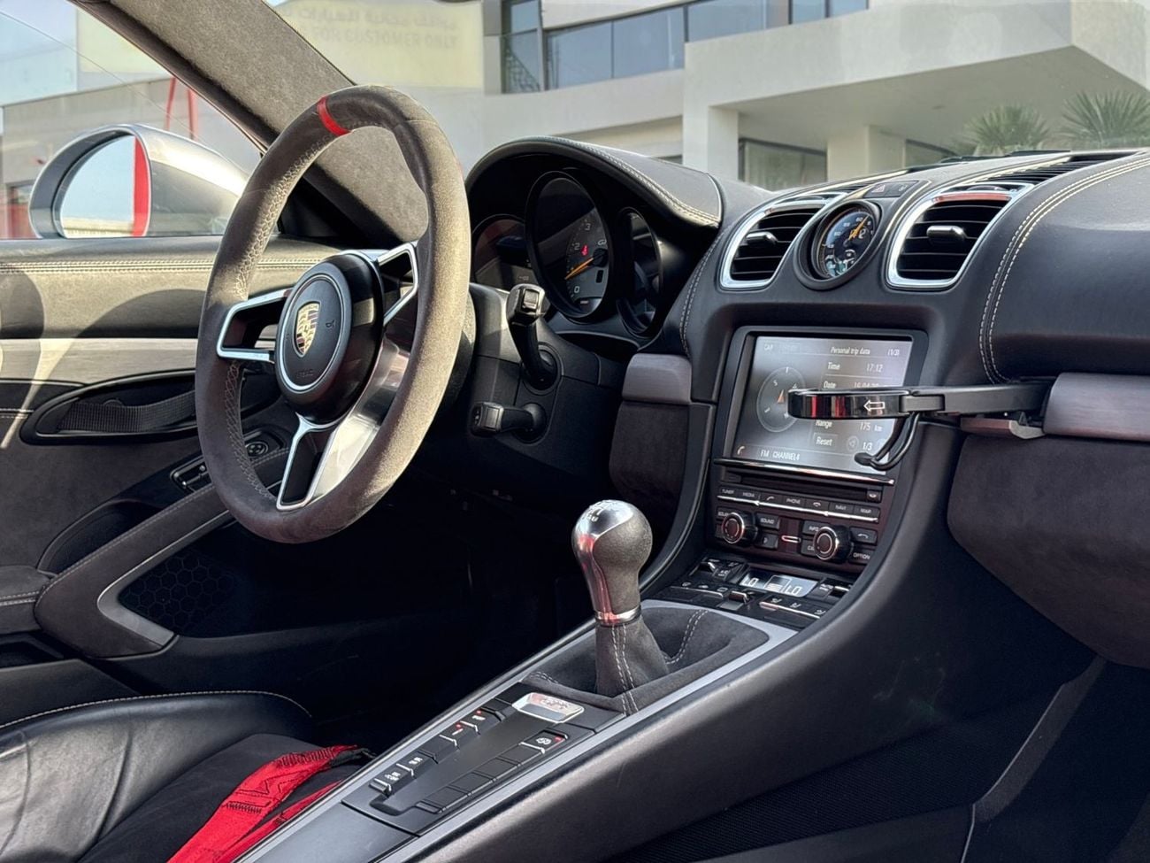 Porsche Cayman PORSCHE CAYMAN GT4 | 3.8L F6 RWD | 2016 | GCC SPECS