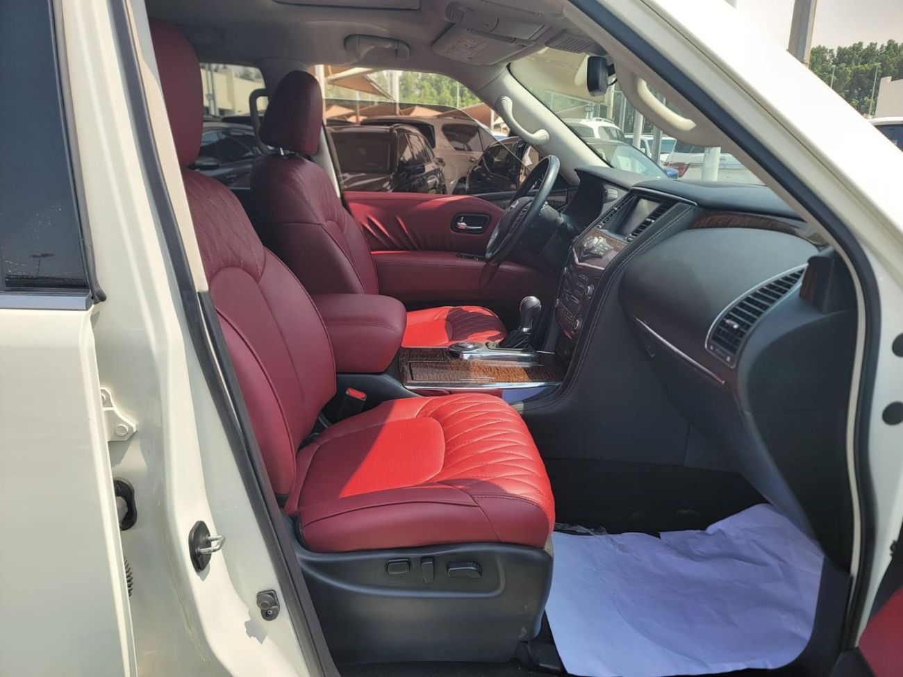 نيسان باترول LE Platinum 5.6L