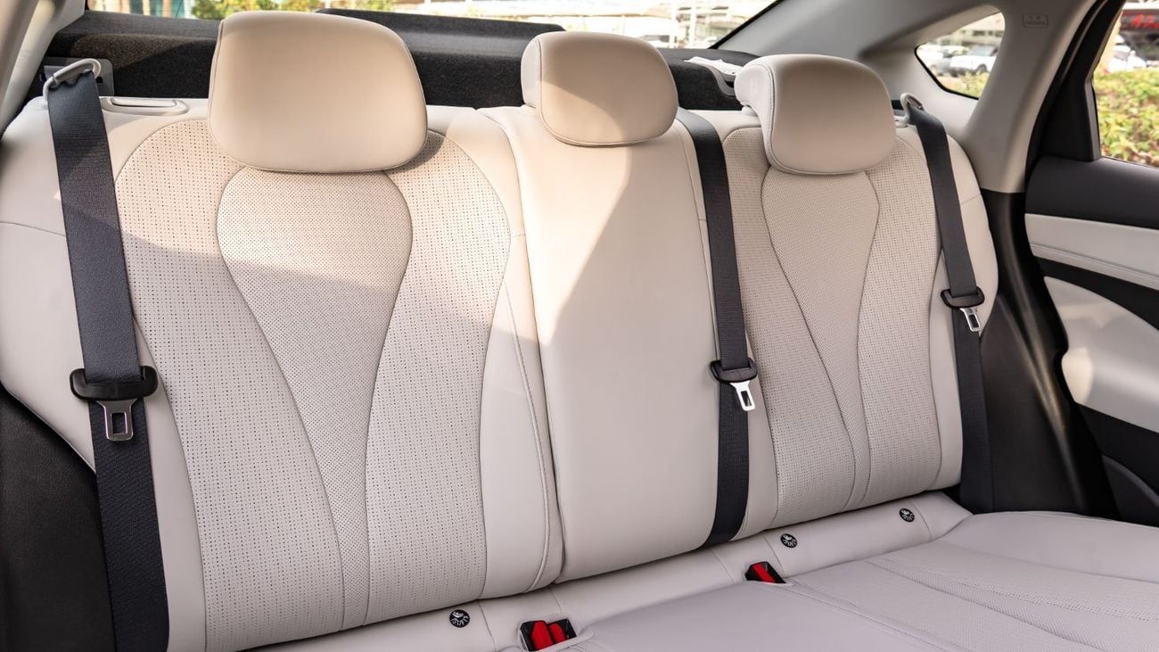 بي واي دي سيل 2025 | BYD SEAL 05 DMI SMART DRIVE 55KM LUXURY [ EXPORT ONLY ]
