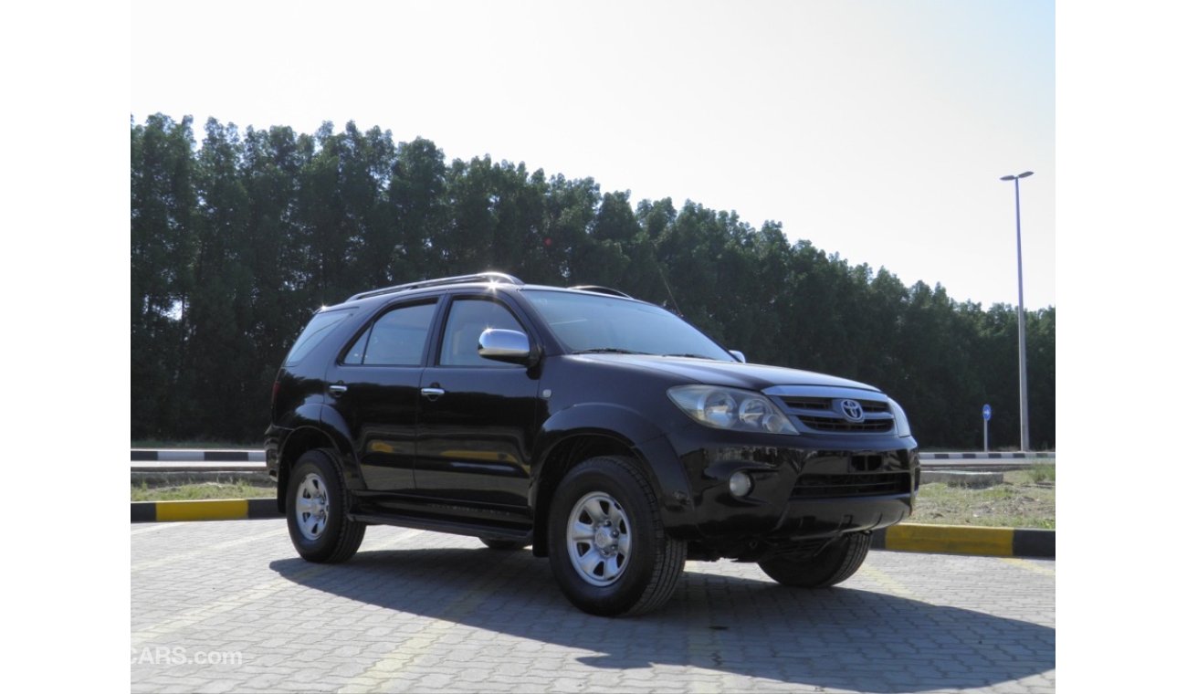 Toyota Fortuner 2007 V4 Ref#47