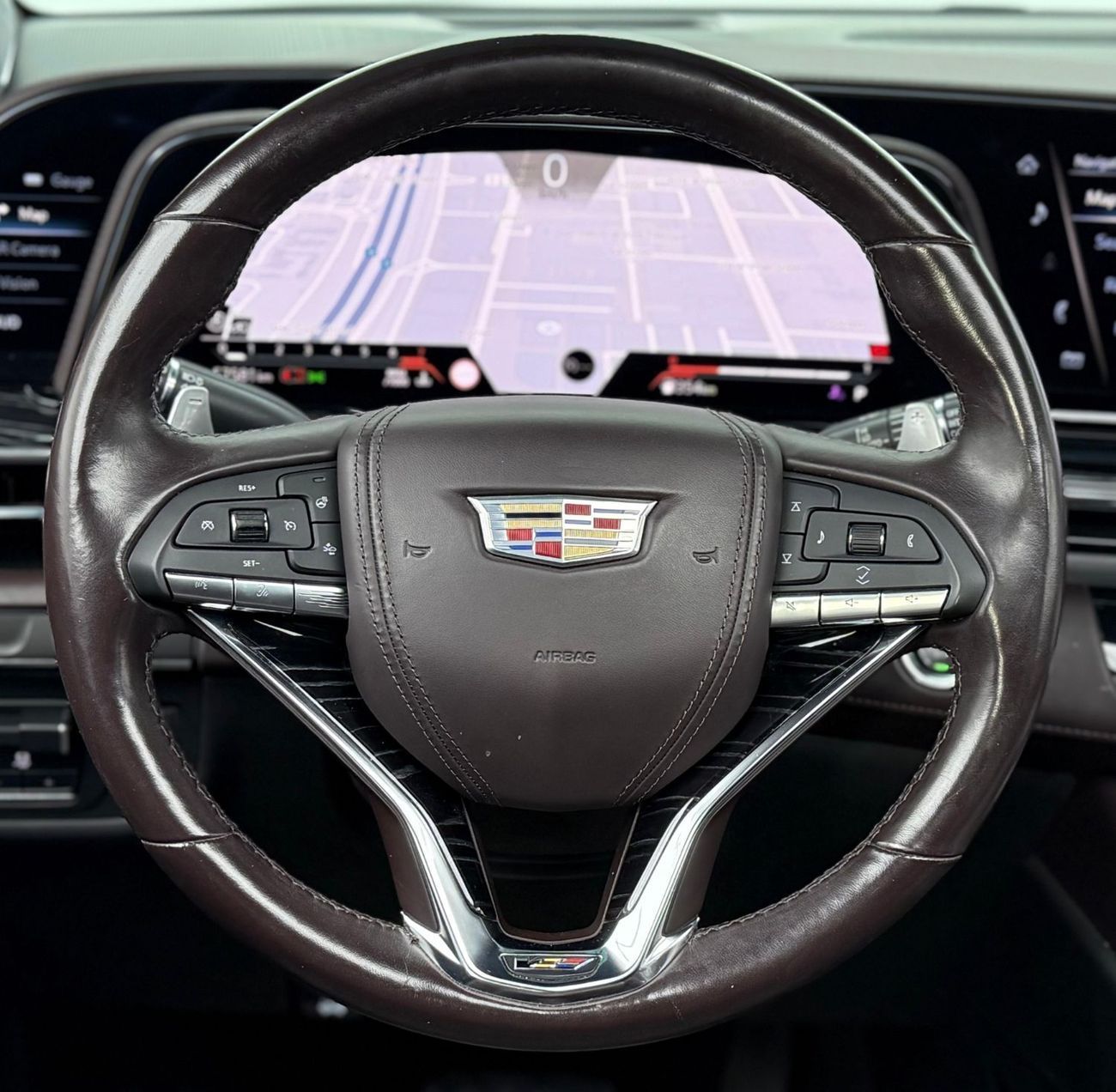 كاديلاك إسكالاد Escalade-V 6.2L 2023 Cadillac Escalade V, 2027 Cadillac Warranty + Service Pack, 7 Seater, Excellent