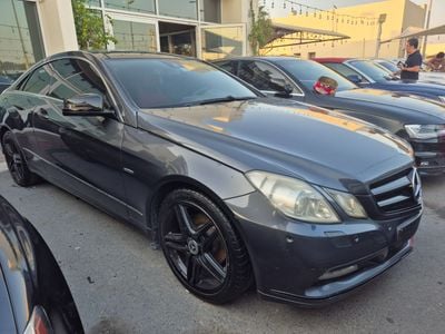 Mercedes-Benz E 250 Std 2.0L