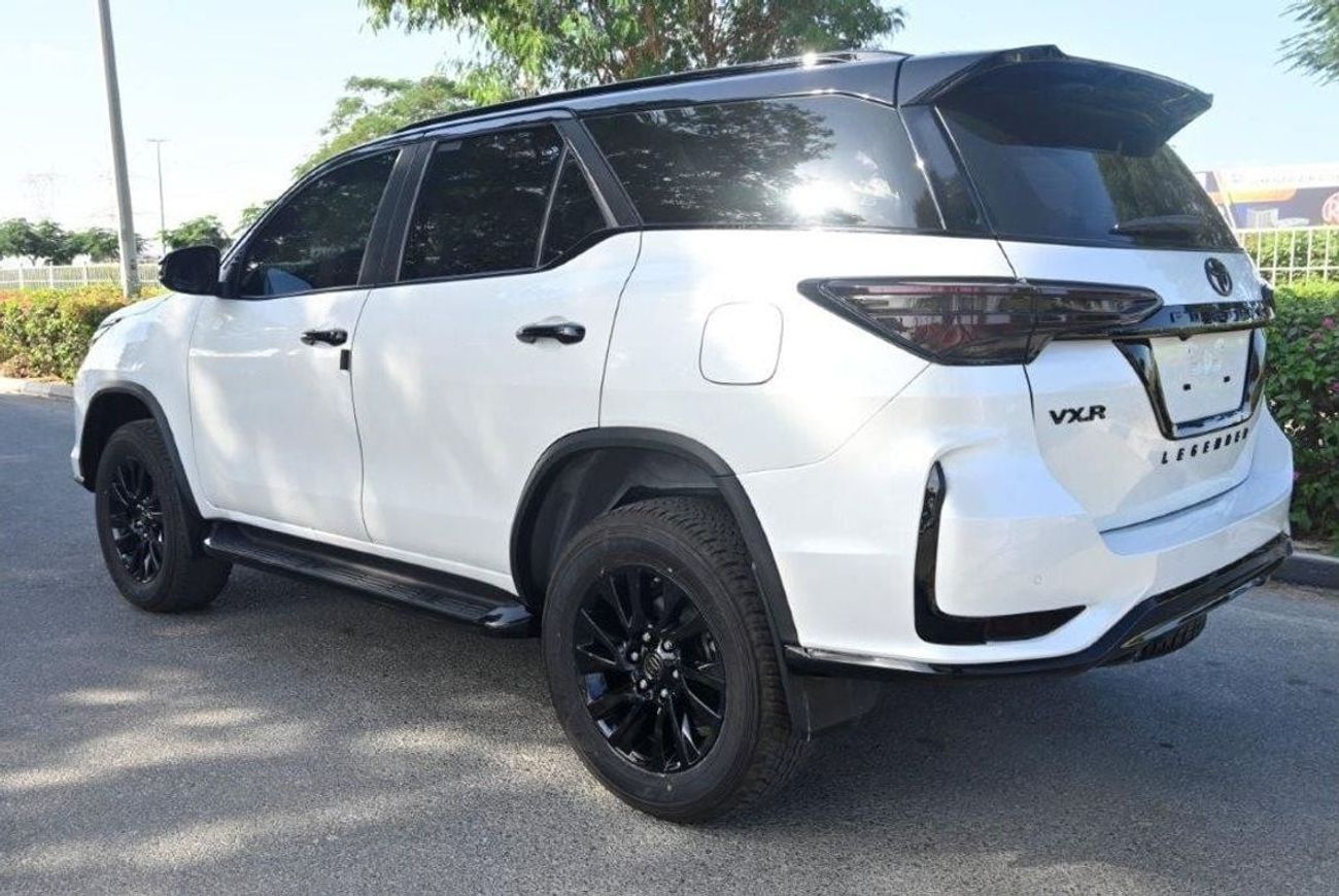 Toyota Fortuner 2024 MODEL TOYOTA FORTUNER LEGENDER VXR V6 4.0L PETROL 7 SEAT AUTOMATIC